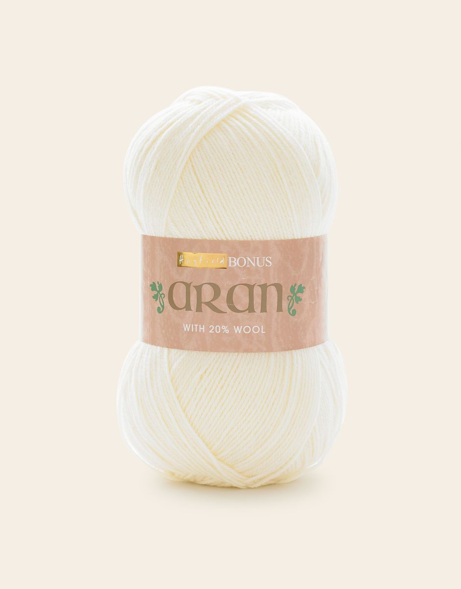 Sirdar hayfield bonus Aran with wool F119-962 Ivory Aran