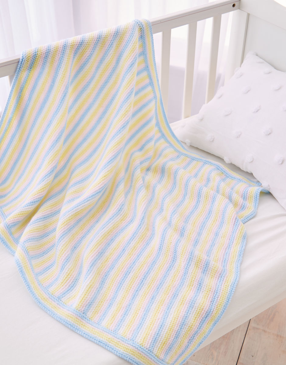 Baby Pastels Pattern Book Sirdar Snuggly DK Baby Pastels Pattern Book 0529