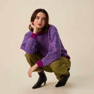 10944 Ripple Round Neck Sweater img1
